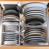 「引っ掛けるだけで小物の収納場所ができる！無印良品のファイルボックス用ポケットを活用したアイデア6選」の画像6