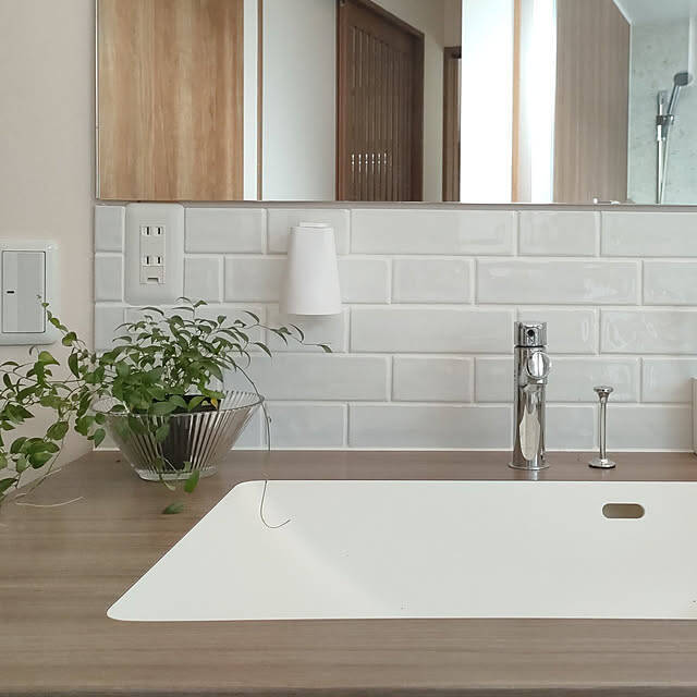 キッチンから玄関まで♪場所別に見る、マグネットアイテムを使って便利になった収納アイデア