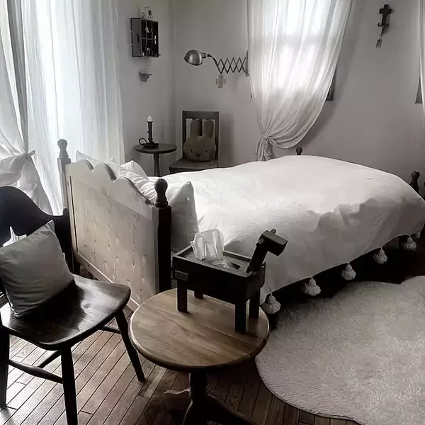 「色使いや小物使いで誰でも作れる♪大人可愛いインテリア」の画像