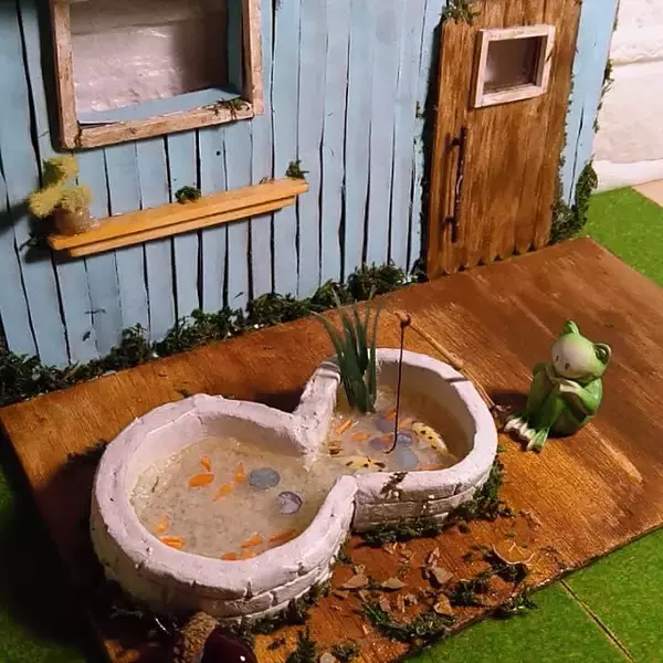 「身近な材料で遊び心を満たす♪子どもからペットまで楽しめるダンボールハウスのDIY実例6選」の画像