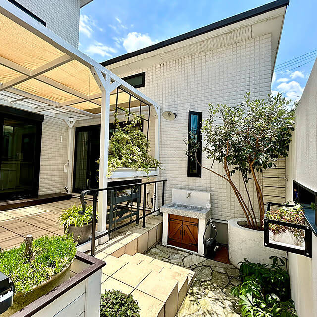 癒しのプライベート空間に憧れる♡中庭のある家特集