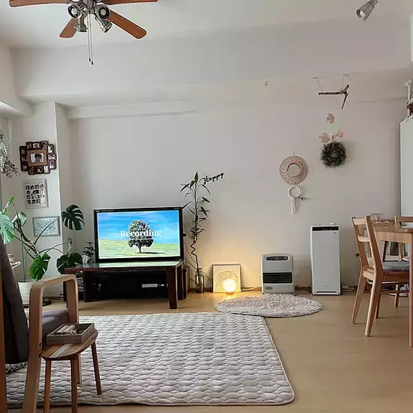 「乱れたリビングに終止符を☆RoomClipユーザーさんが実践されている片付けの工夫をご紹介」の画像