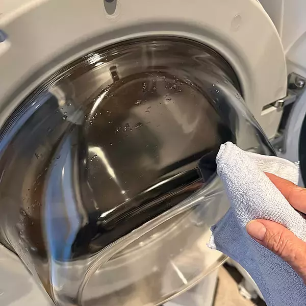 いつでも気持ちよく洗濯ができる！無理せずキレイをキープできる洗濯機掃除のコツ