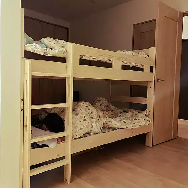 「遊びも勉強も集中できる☆居心地のよい子ども部屋の実例集」の画像