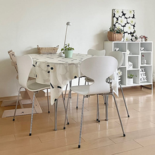 北欧エッセンスを自分らしく取り入れる。北欧インテリアの実例6選