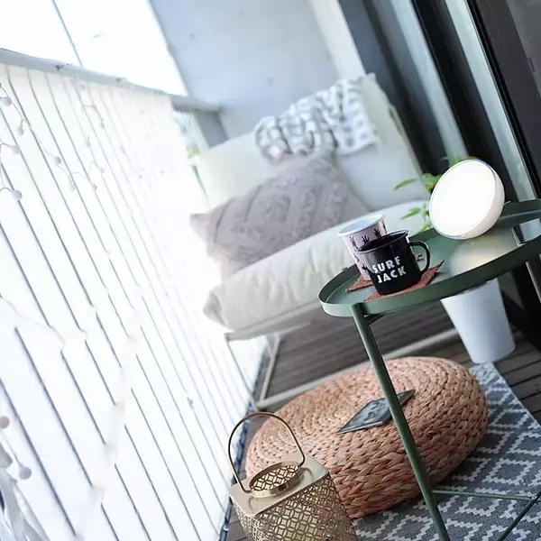 「ベランダをもう一つのリビングに！ベランダ時間を快適にする便利アイテム」の画像