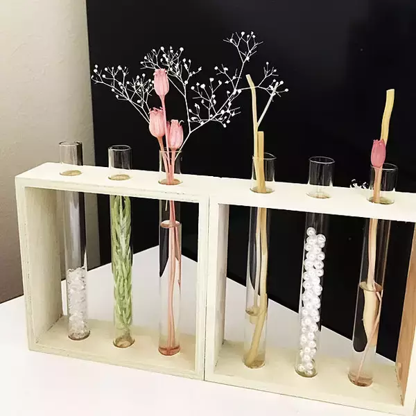 「シンプルだけど個性的☆ダイソーのアイテムで作る理系インテリア」の画像