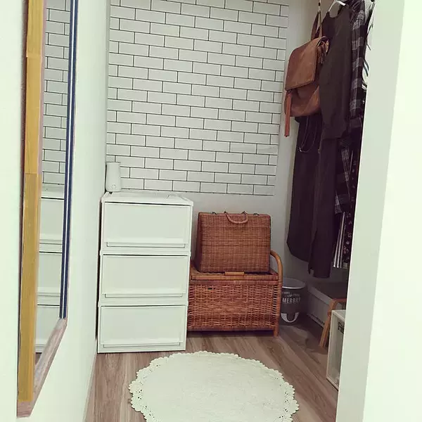 「「インテリアに合わせて気軽に生活感をオフする、中身を見せない収納」 by mm3さん」の画像