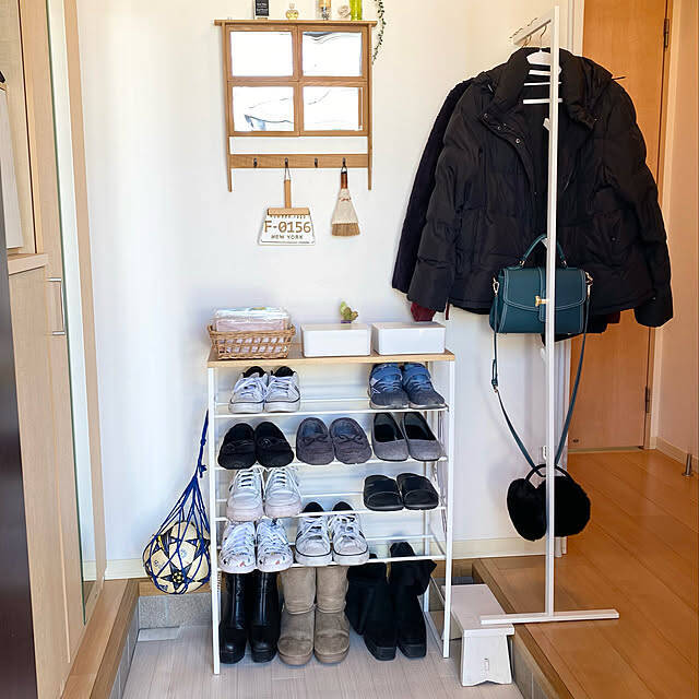 壁面や隙間の活用アイデアが盛りだくさん！快適な玄関を叶える収納アイデア10選