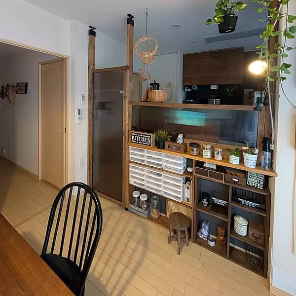 「手軽に楽しくDIY！コーディネートの幅を広げてくれるLABRICO（ラブリコ）を取り入れた実例6選」の画像