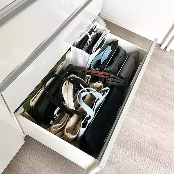 「見やすくて取り出しやすい♪スペースも有効活用できる立てる収納のアイデア6選」の画像