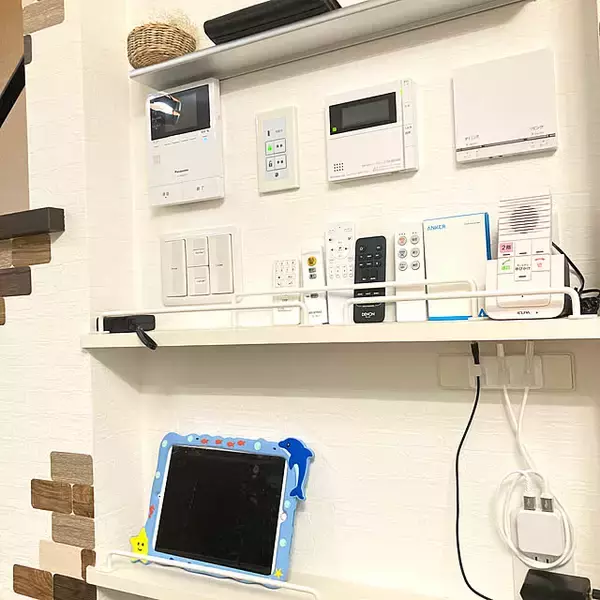 「見やすくて取り出しやすい♪スペースも有効活用できる立てる収納のアイデア6選」の画像