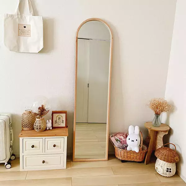 「ニュアンスのある雰囲気に惹かれる♡韓国風インテリアのコーディネート帖」の画像