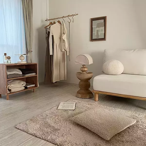 「ニュアンスのある雰囲気に惹かれる♡韓国風インテリアのコーディネート帖」の画像