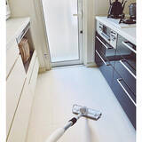 「手軽で楽に掃除ができる！キッチンの床をキレイに保つアイデア10選」の画像8