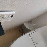 「使いやすく整えて掃除のモチベーションもアップ！掃除道具収納に便利な100均アイテム」の画像6