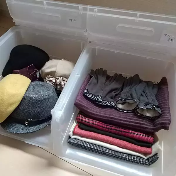 「型崩れやシワの悩みをまるっと解決！かさばる冬服の収納アイデア10選」の画像