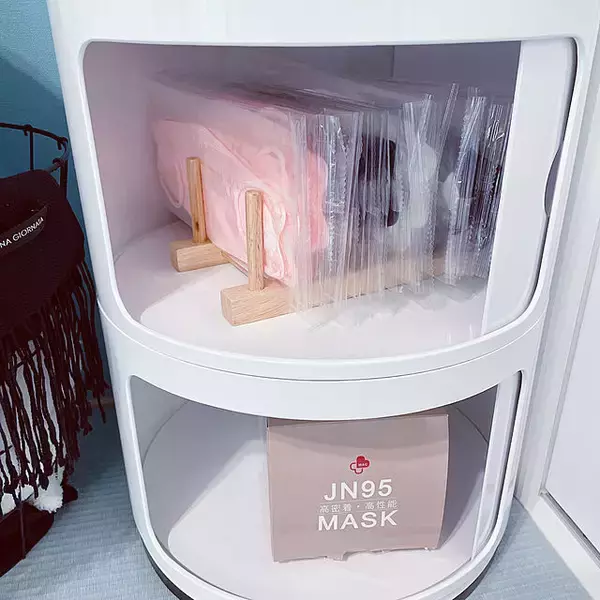 「これで快適に風邪予防☆出し入れしやすく見た目もばっちりなマスク収納」の画像