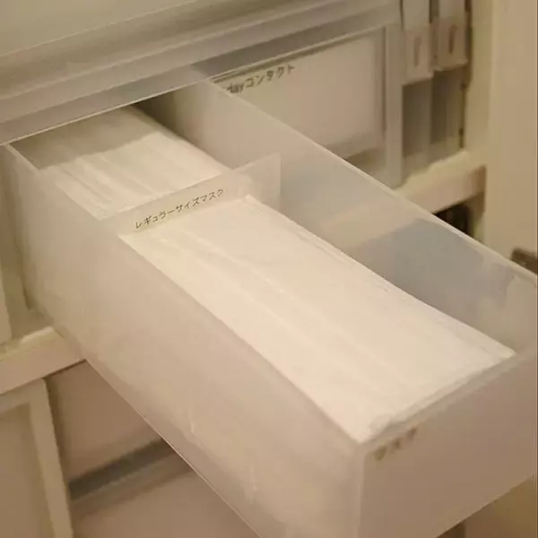 「これで快適に風邪予防☆出し入れしやすく見た目もばっちりなマスク収納」の画像