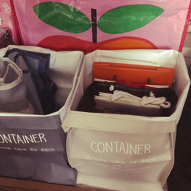 ごちゃごちゃ感を解消＆増えすぎ防止策も！紙袋・ゴミ袋の収納アイデア集