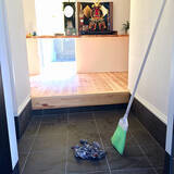 「お手入れの行き届いた明るく気持ちのいい空間に♪たたきから壁や天井まで玄関全体のお掃除アイデア」の画像2