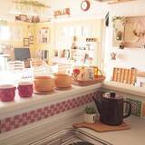 「プチDIYで暮らしにアクセントを！ダイソーのガラスタイルを使ったDIYアイデア実例集」の画像2