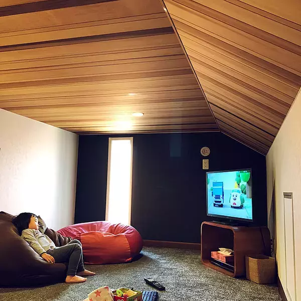 「一度はこんな場所に住んでみたい☆屋根裏部屋のインテリア」の画像