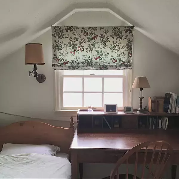 「一度はこんな場所に住んでみたい☆屋根裏部屋のインテリア」の画像