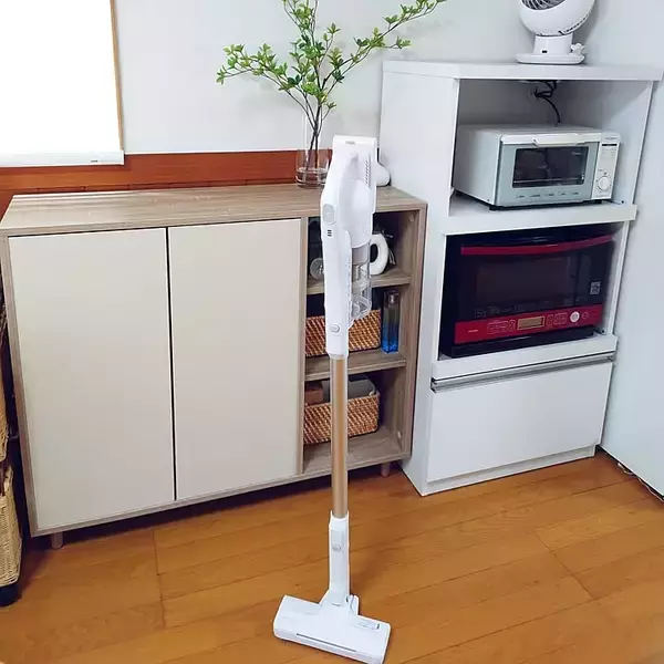 「【高コスパアイテム】掃除がもっと快適に♪ 「ちょうどいい性能」orageのスティック掃除機 by nachiさん」の画像