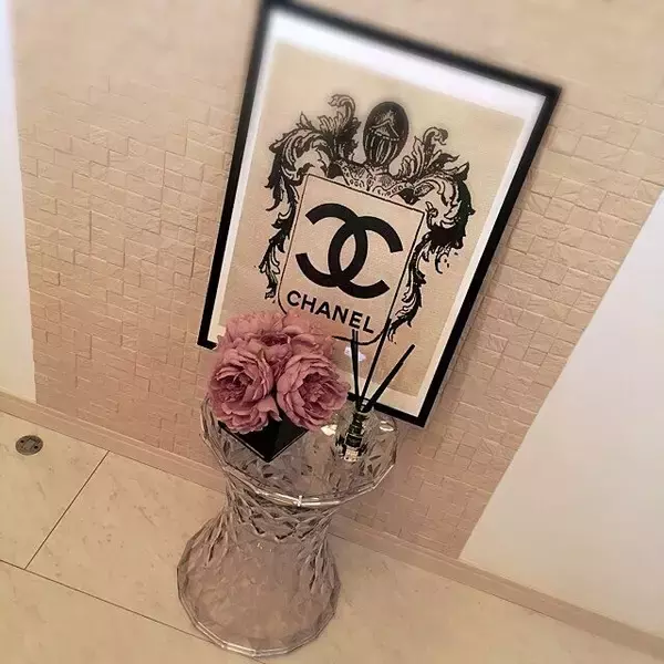 「テーマを持って飾りたい！目を引く玄関付近のディスプレイ」の画像