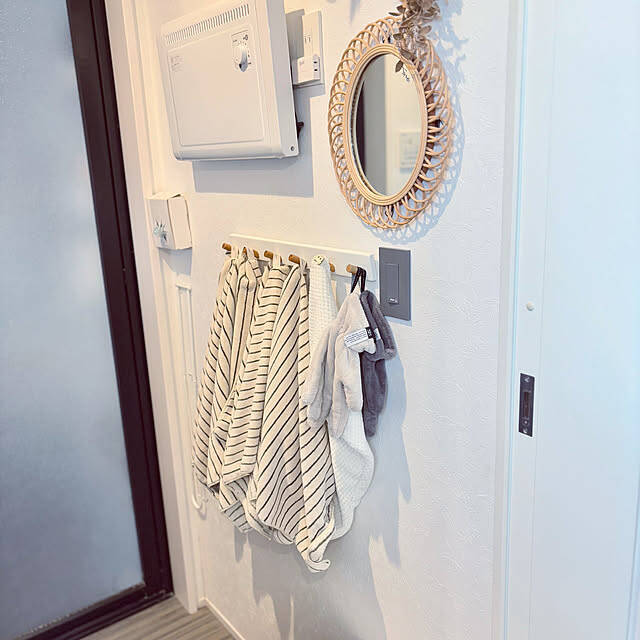 いつでも気持ちよく取り出せる！バスタオル収納をキレイに整えるコツ10選