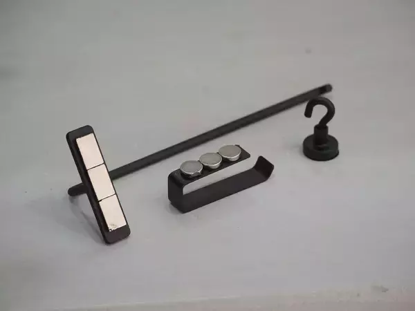 「「棚の下をカスタマイズ！マグネットアイアンパーツのつくり方」 by Akiy15さん」の画像