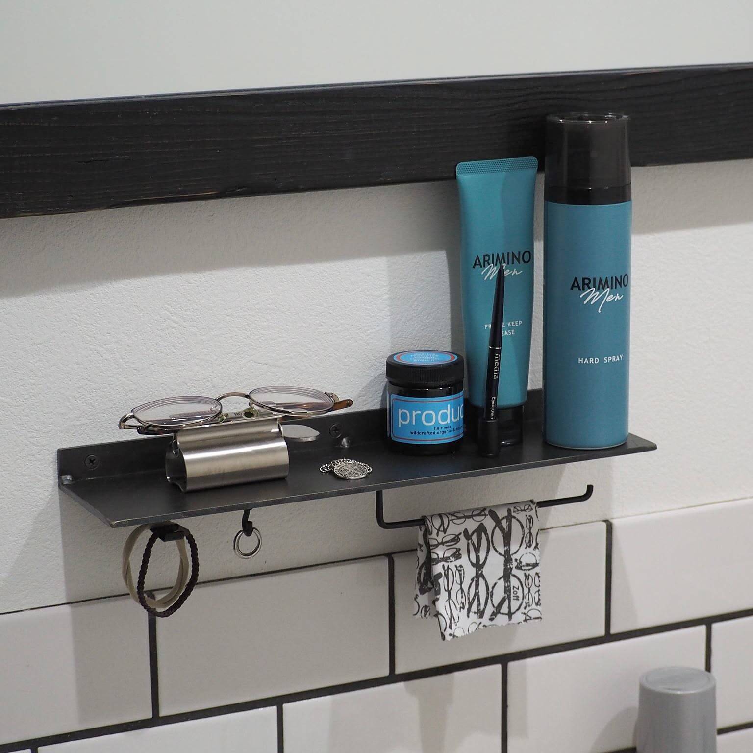 「棚の下をカスタマイズ！マグネットアイアンパーツのつくり方」 by Akiy15さん