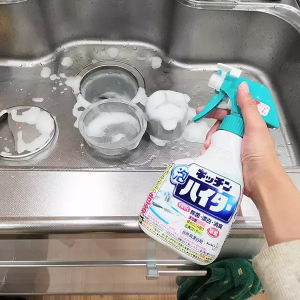 「排水口の汚れゼロを目指す！毎日続けやすい掃除の工夫と便利アイテム」の画像