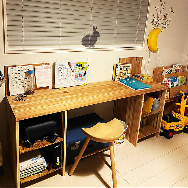 DIYならサイズもデザインも思いのまま！世界にひとつの手作りデスクアイデア