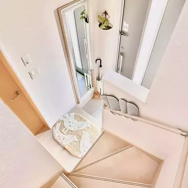 「【RoomClipが選んだ厳選3選】「玄関マット」がテーマの素敵な投稿実例」の画像