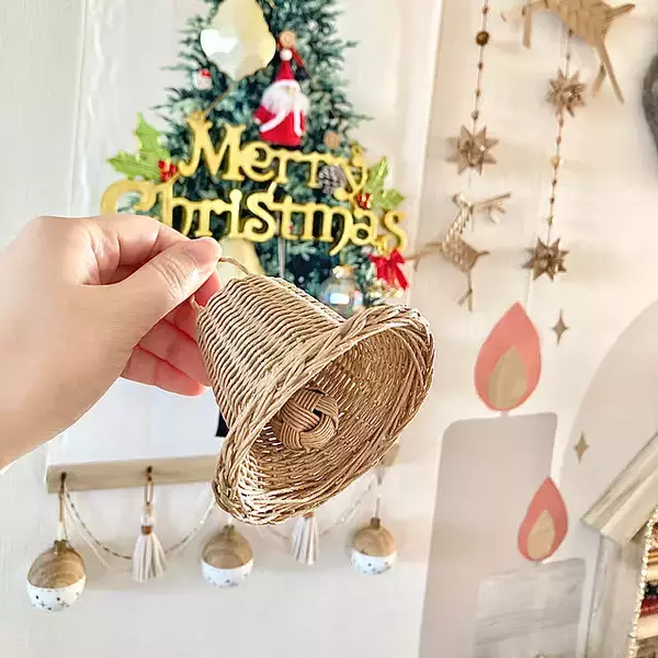 「愛らしい小物から収納グッズ、季節ものまで！クラフトバンド作品のアイデア集」の画像