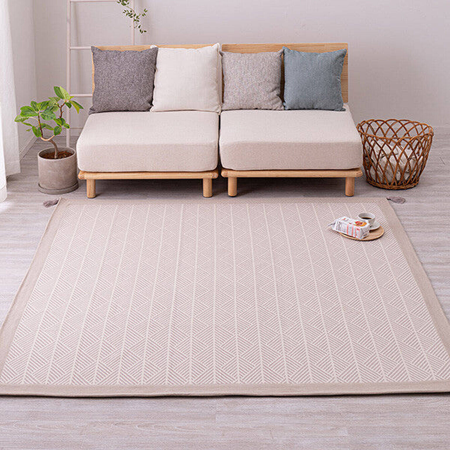 異国情緒たっぷりのアイテムも注目♪お部屋を格上げする「萩原」の商品10選