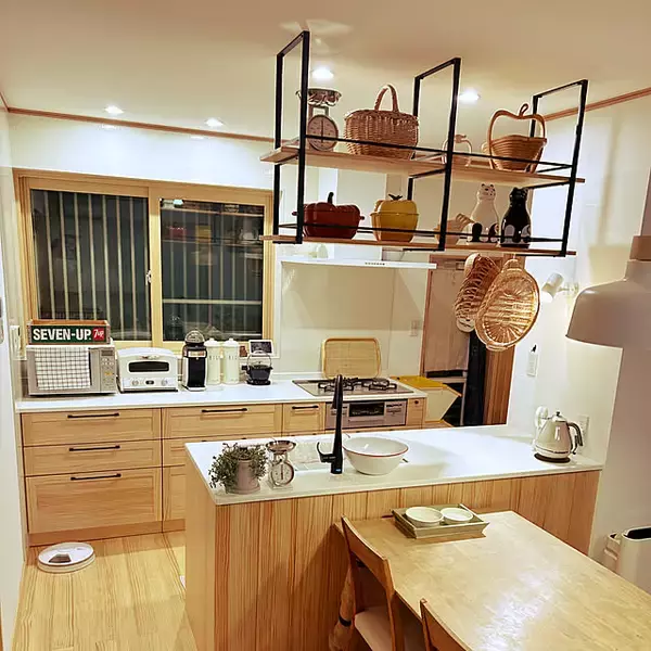 「「好きと幸せが詰まった、明るいナチュラルなカフェ風キッチン」 by haruさん」の画像