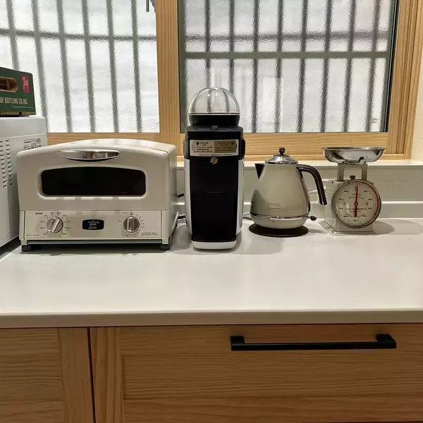 「「好きと幸せが詰まった、明るいナチュラルなカフェ風キッチン」 by haruさん」の画像