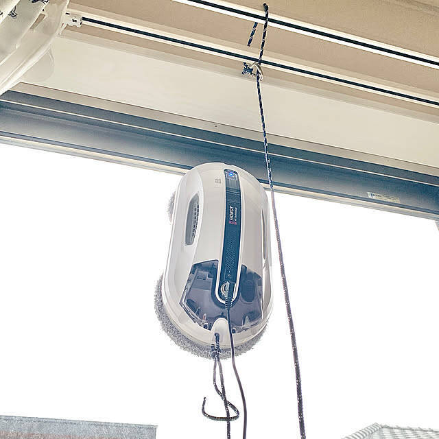 家中の高いところを攻略！便利アイテムを活用した高所掃除のコツ