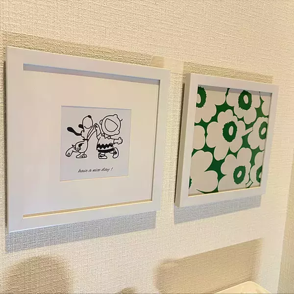 「プチプラでも高見え！100均フォトフレームを使ったインテリアの実例6選」の画像