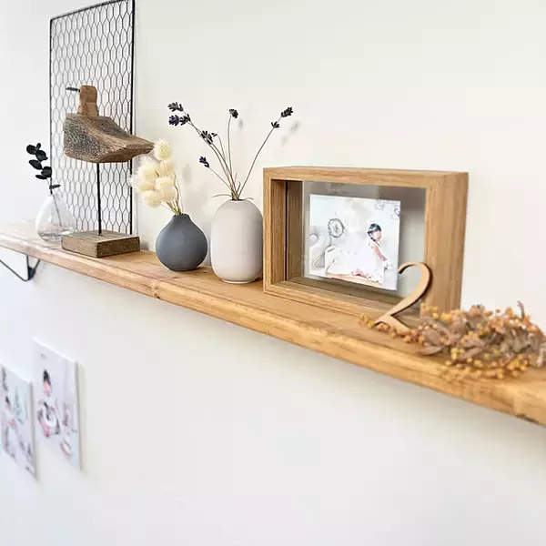 「プチプラでも高見え！100均フォトフレームを使ったインテリアの実例6選」の画像