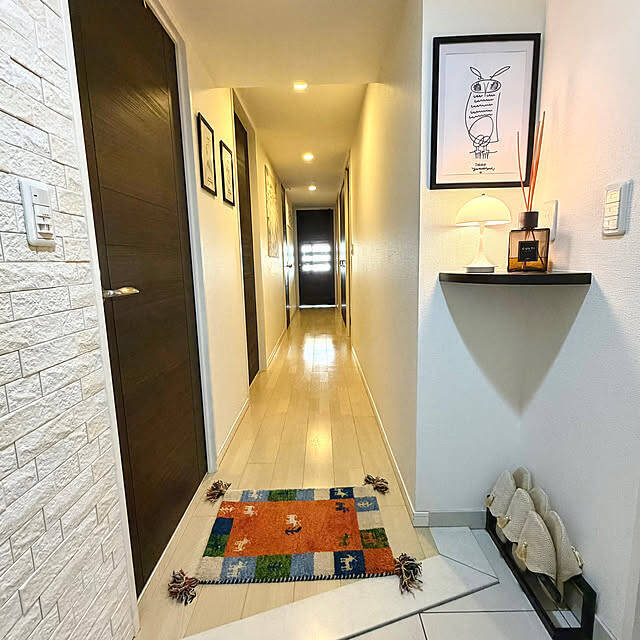 家に入った瞬間から気分が上がる♪見栄えばっちりな玄関インテリアの作り方