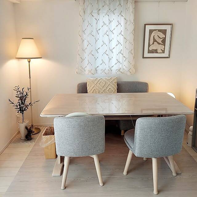 「白と光を味方に、すっきり暮らす。奥行きと温もりを感じるホワイトインテリア」 by wisteriaさん