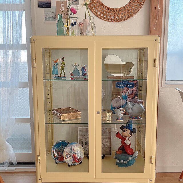 お気に入りをディスプレイ♡IKEAのFABRIKÖR（ファブリコール）があるお部屋