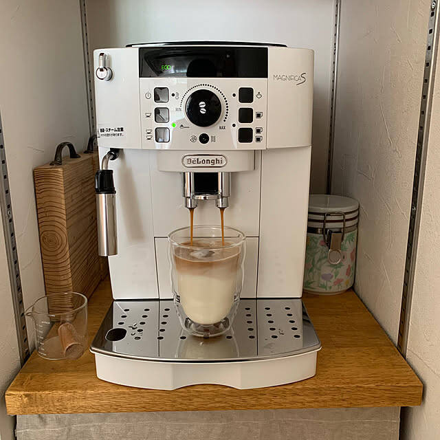 「素材とトーンをそろえて心地よく。木の温もりが広がるキッチン」 by AONAさん