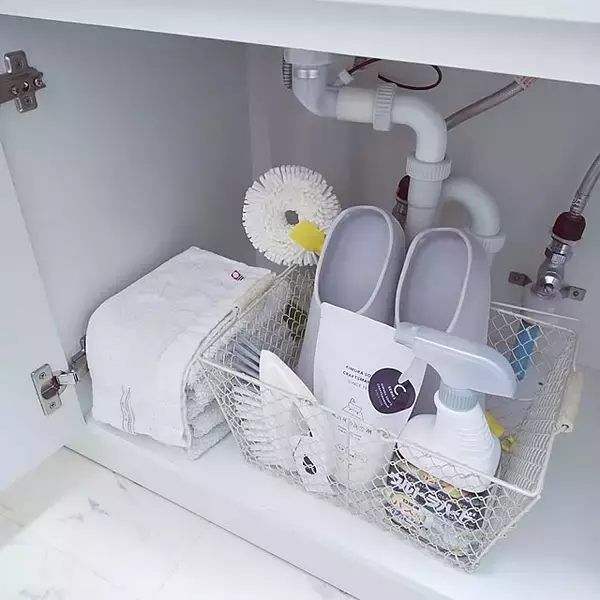 「水まわりの清潔感は収納で決まる！使いやすく見栄えのいい洗面台下収納のつくり方」の画像