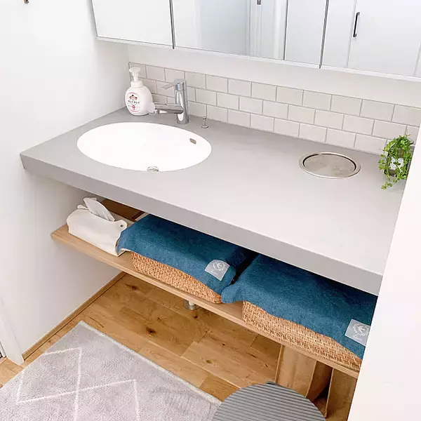 「水まわりの清潔感は収納で決まる！使いやすく見栄えのいい洗面台下収納のつくり方」の画像