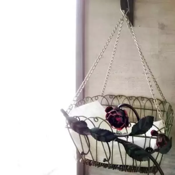 「必要なときにパッと手に取れる！見た目も良いキッチンペーパー収納のアイデア集」の画像